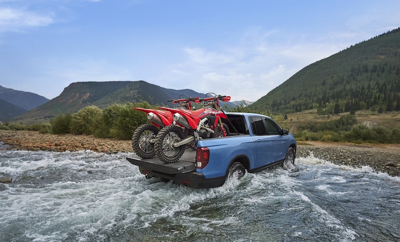 one of the cons of the Honda Ridgeline is the fact that it’s smaller than your typical truck, but it provides an enjoyable ride.