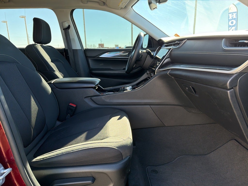 2021 Jeep Grand Cherokee L Laredo