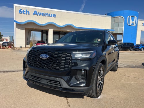 2025 Ford Explorer ST-Line