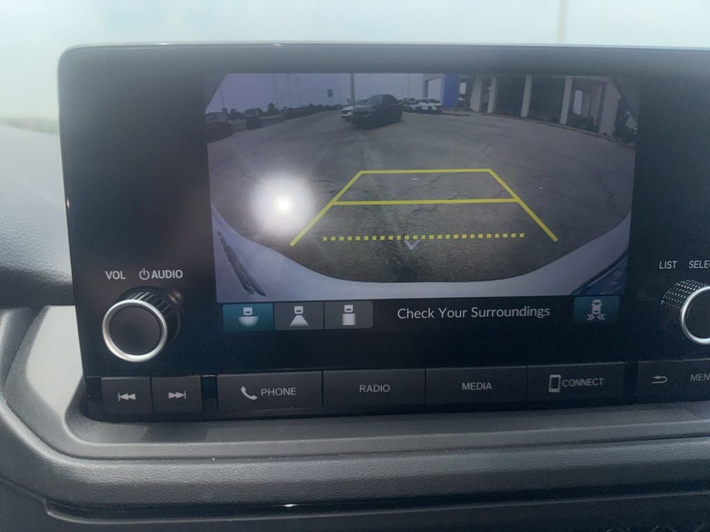2025 Honda Accord SE - Photo 17