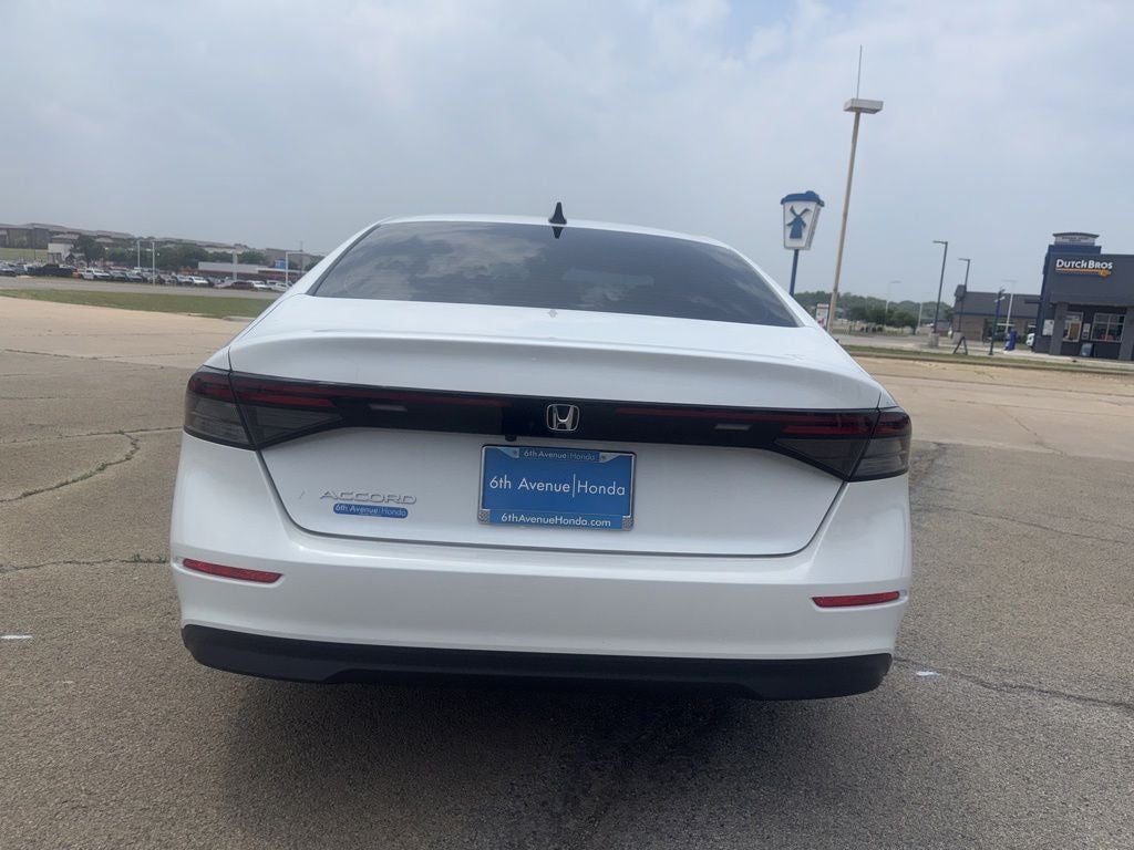 2025 Honda Accord SE - Photo 7
