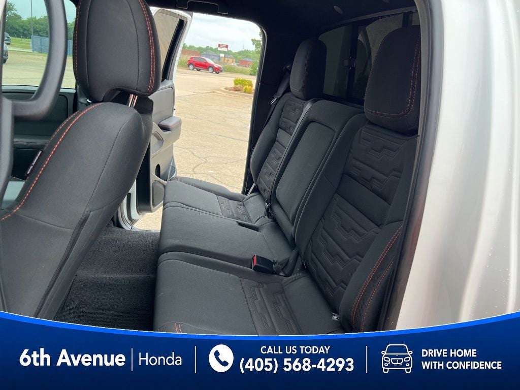 2023 Nissan Frontier PRO-4X