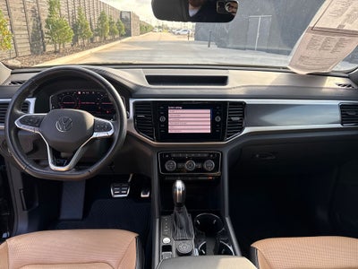 2022 Volkswagen Atlas Cross Sport 3.6L V6 SEL Premium R-Line