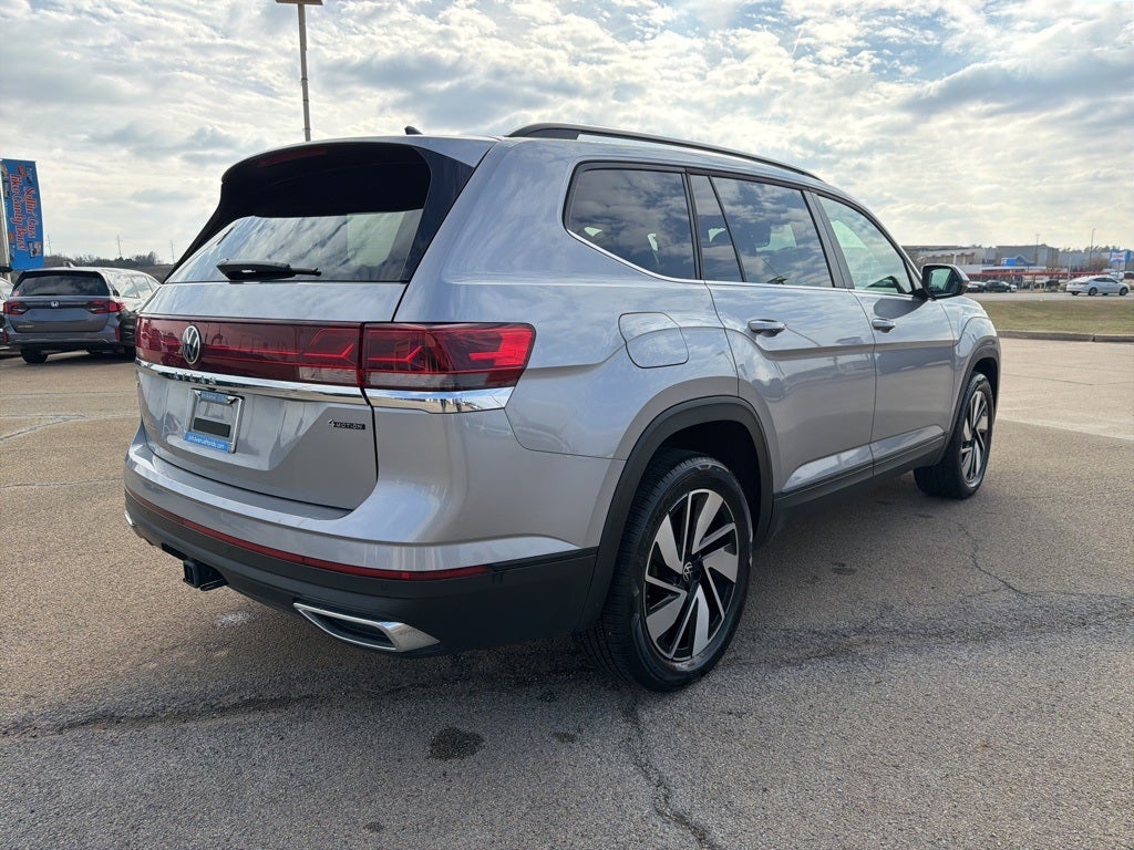 2025 Volkswagen Atlas 2.0T SE w/Technology