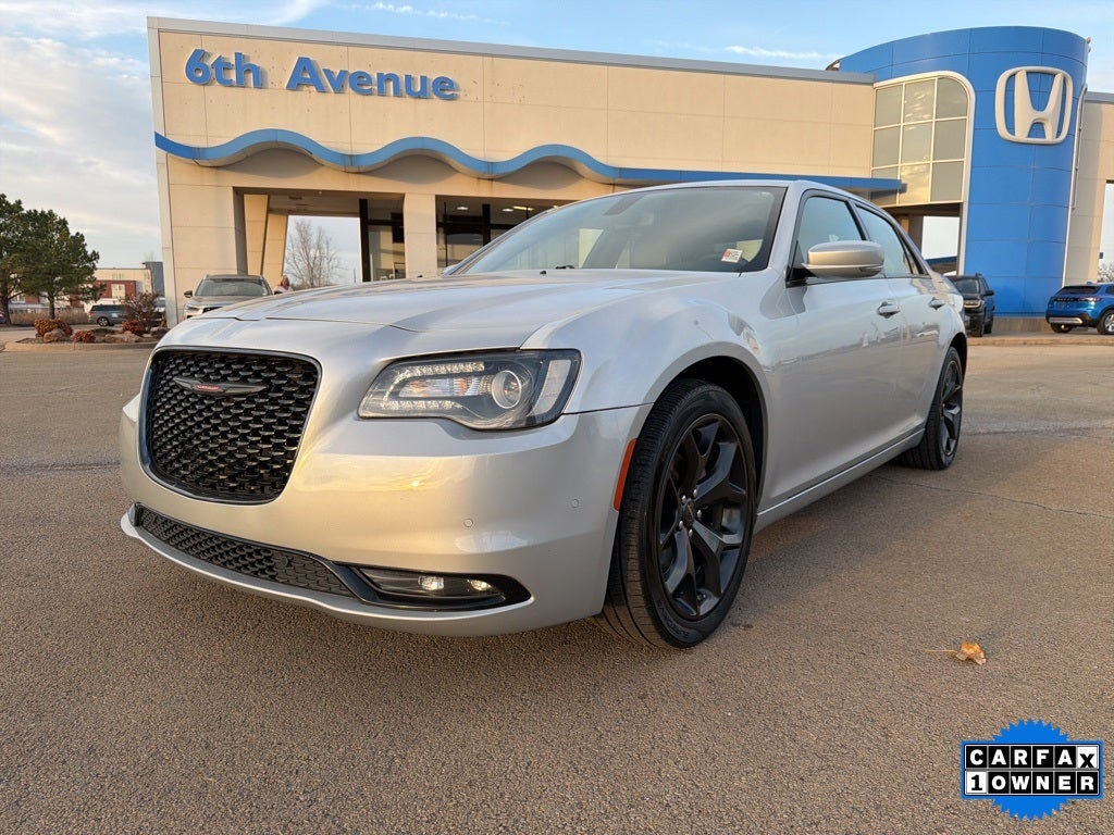 2023 Chrysler 300 S