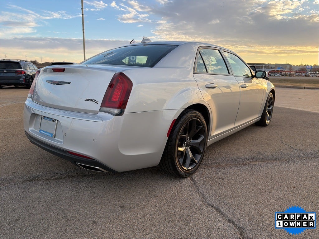 2023 Chrysler 300 S