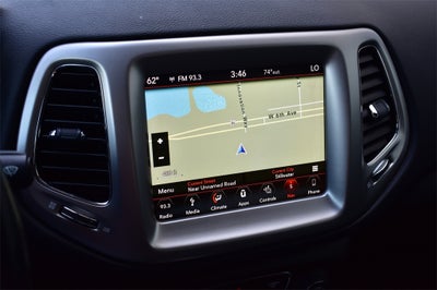 2018 Jeep Compass Latitude 4x4 w/Navigation