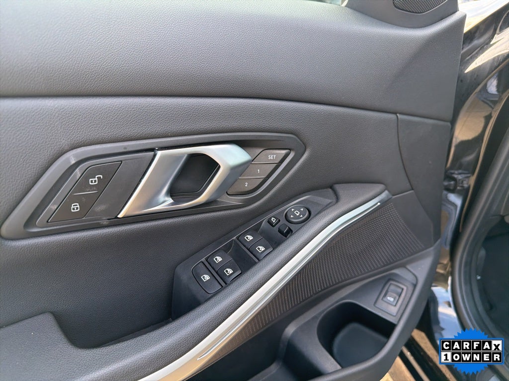 2025 BMW 3 Series 330i