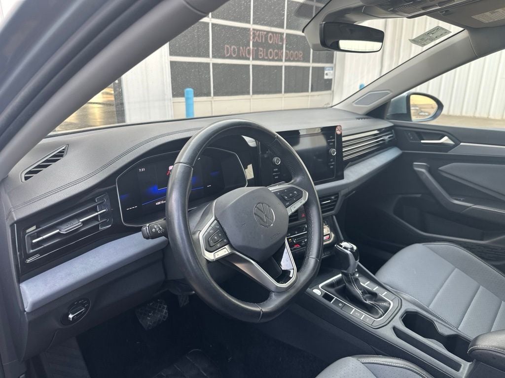 2025 Volkswagen Jetta 1.5T SE