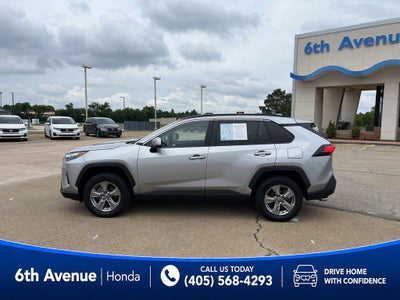 2025 Toyota RAV4 Hybrid XLE