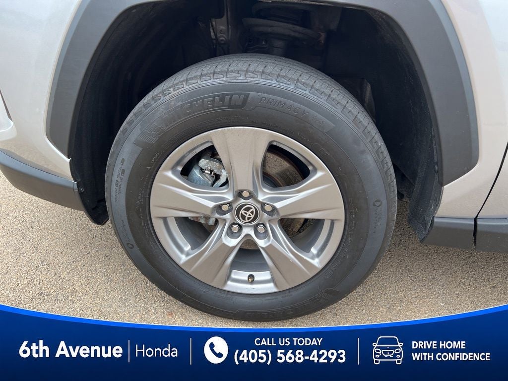 2025 Toyota RAV4 Hybrid XLE