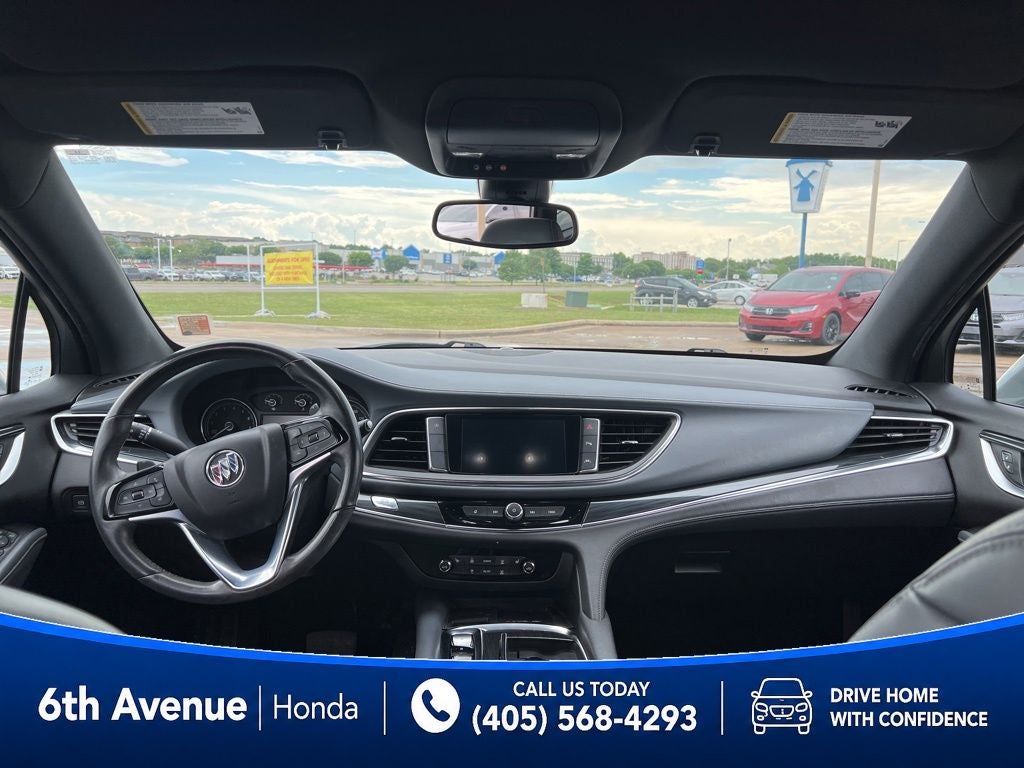 2023 Buick Enclave Essence
