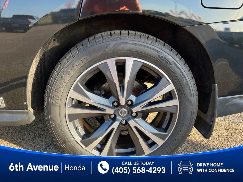 2017 Nissan Pathfinder Platinum
