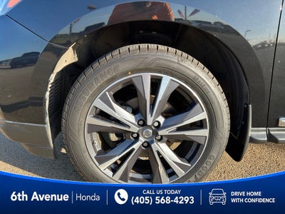 2017 Nissan Pathfinder Platinum