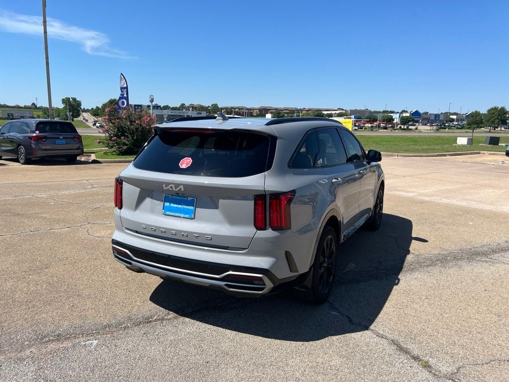 2022 Kia Sorento SX