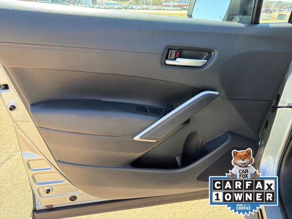 2025 Toyota Corolla Cross XLE