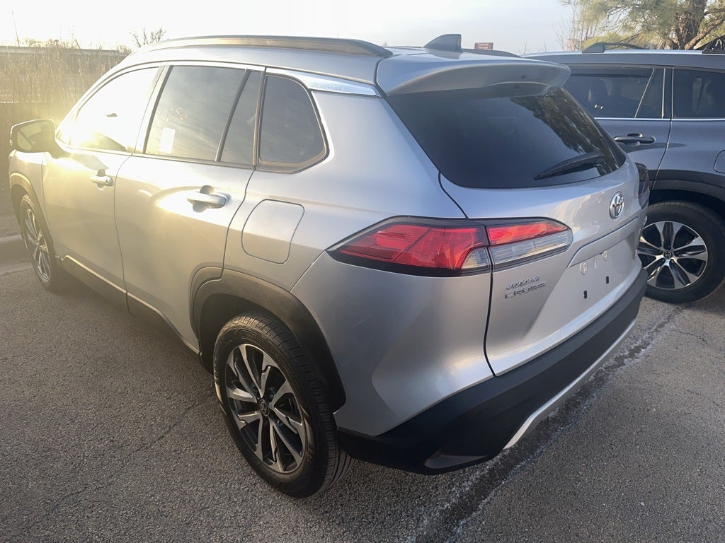2025 Toyota Corolla Cross XLE