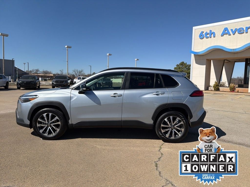 2025 Toyota Corolla Cross XLE