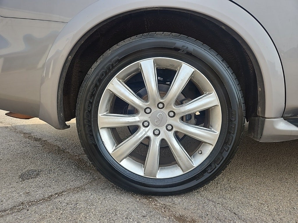 2014 INFINITI QX80 Base