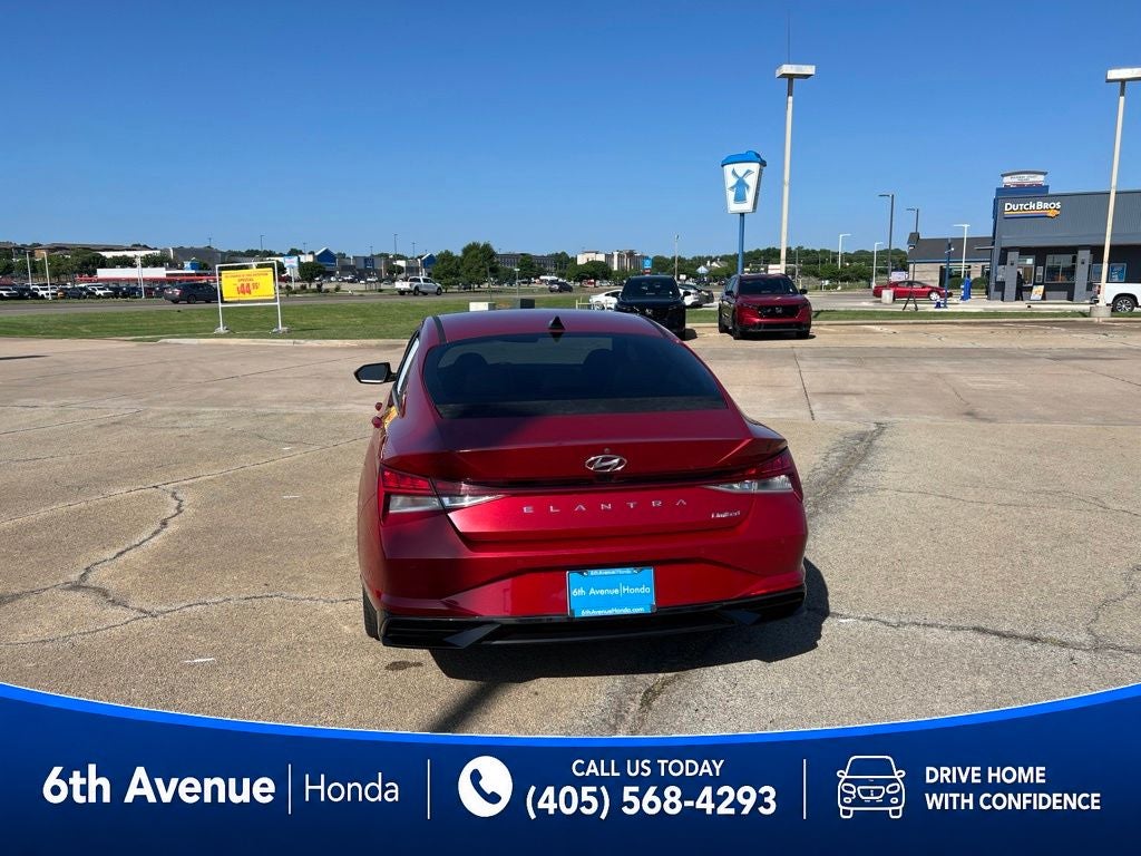 2022 Hyundai Elantra Limited
