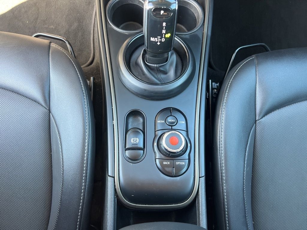 2022 MINI Cooper Countryman Base