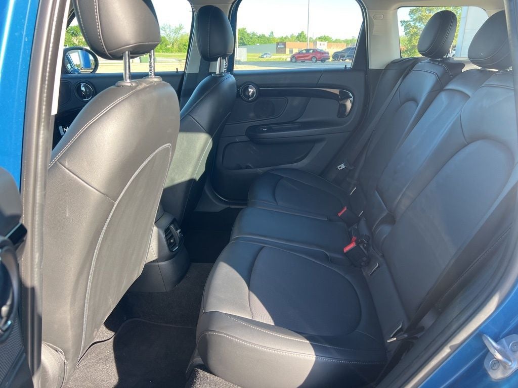 2022 MINI Cooper Countryman Base